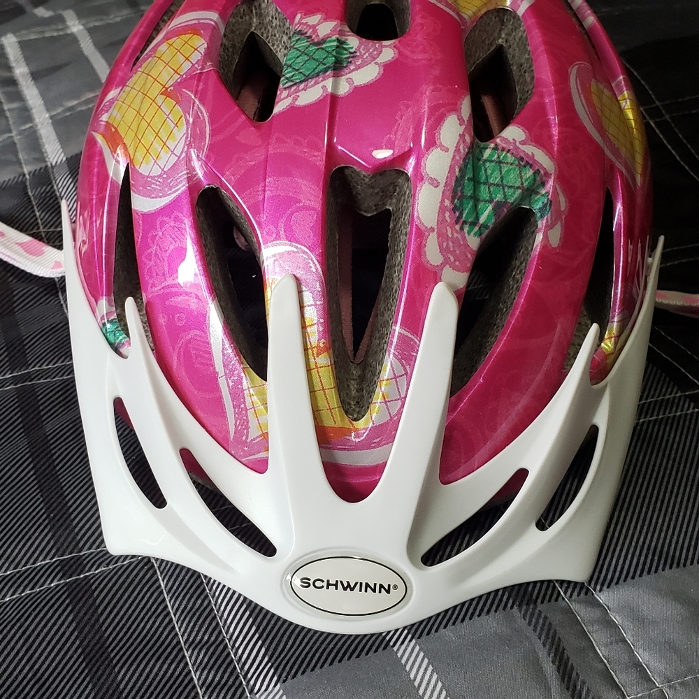 Schwinn girls bicycle helmet